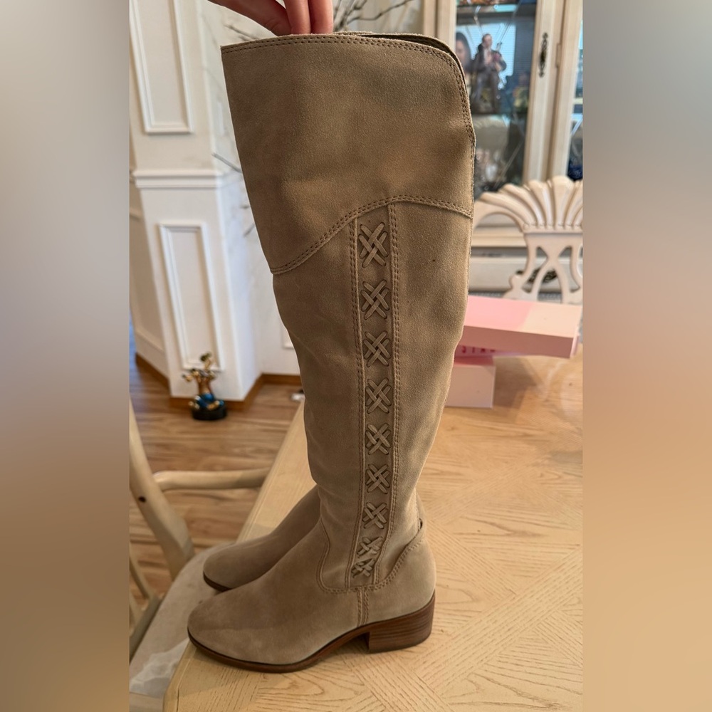 Vince Camuto boots